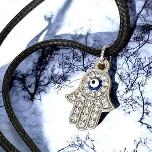 5 For $25💫Small Silver Hamsa Hand Pendant Necklace